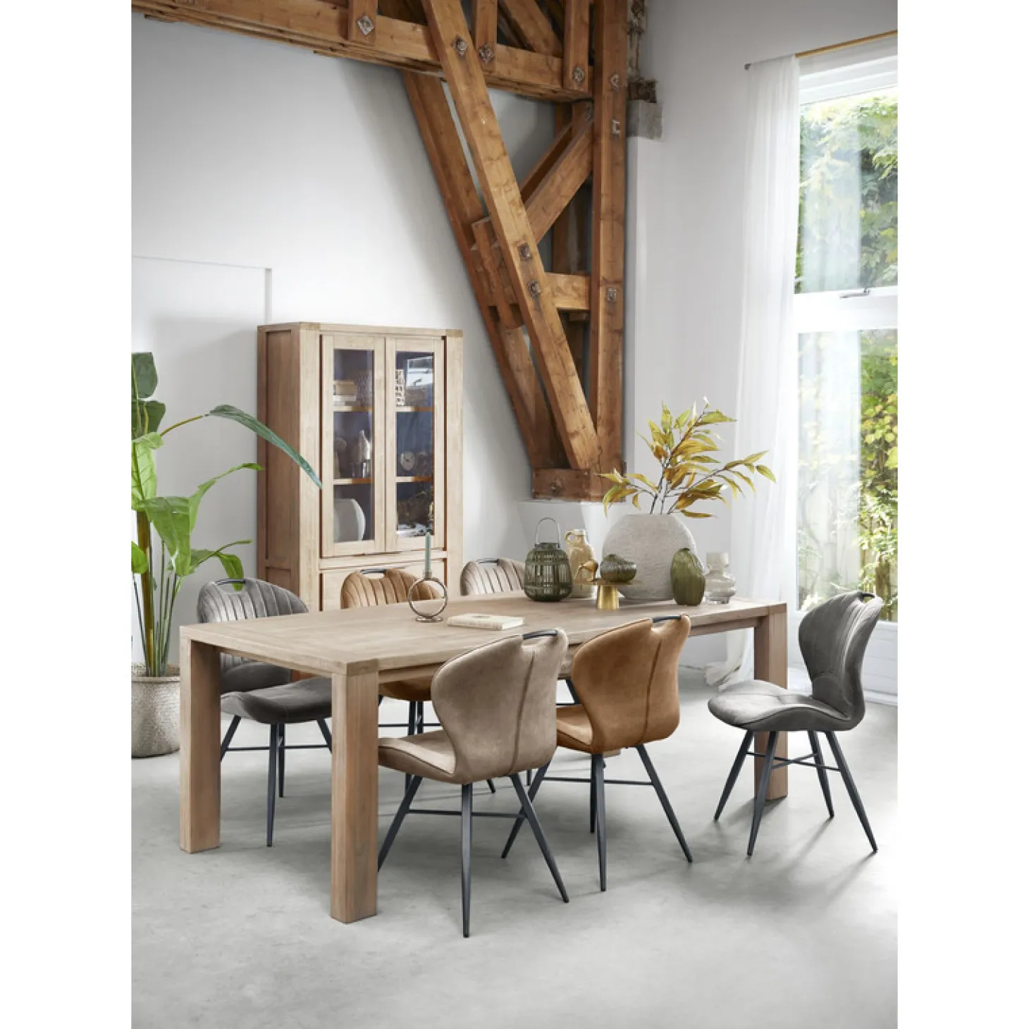 Eettafel Valvola 190x95 acaciahout smoked brown